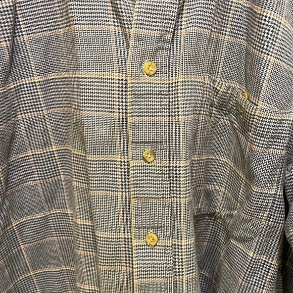 Bill Blass Mens button down stripped shirt - Picture 3 of 12